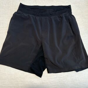 Lululemon Men Shorts 7” Medium